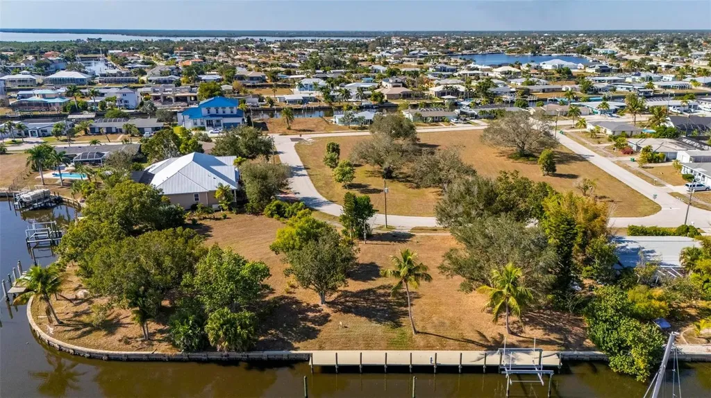 165 Small Street SE Port Charlotte FL 33952