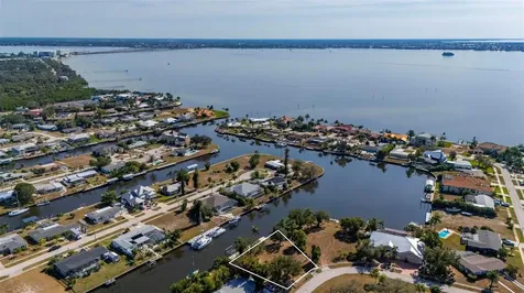 165 Small Street SE Port Charlotte FL 33952