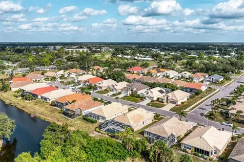 146 Braemar Avenue Venice FL 34293