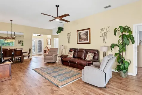146 Braemar Avenue Venice FL 34293