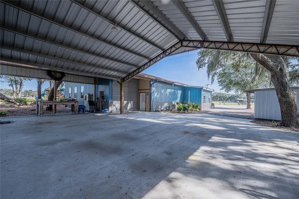 2424 Burns Avenue Lake Wales FL 33898