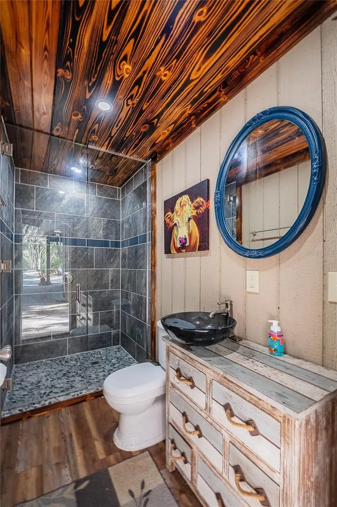 2424 Burns Avenue Lake Wales FL 33898