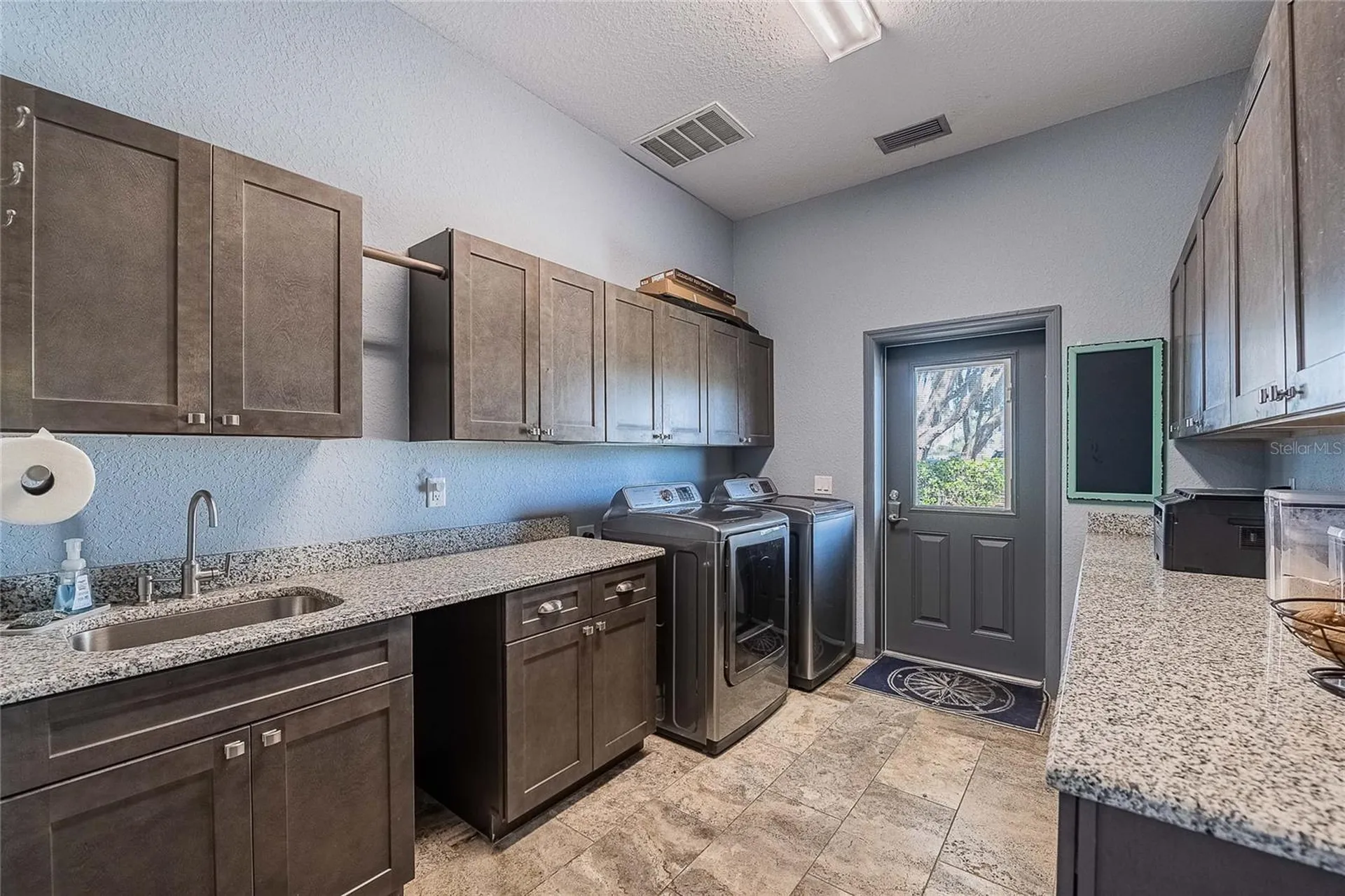 2424 Burns Avenue Lake Wales FL 33898
