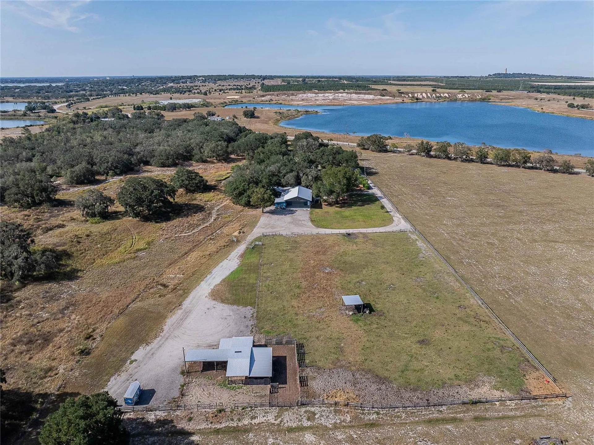 2424 Burns Avenue Lake Wales FL 33898