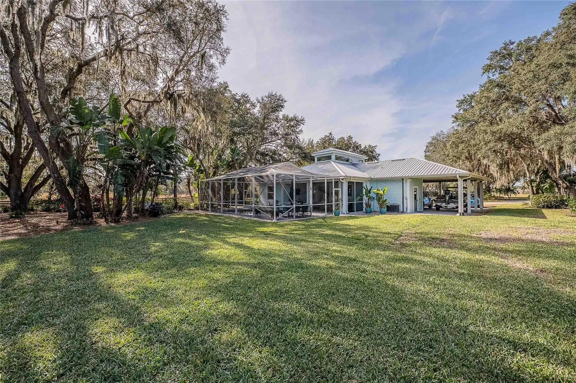 2424 Burns Avenue Lake Wales FL 33898