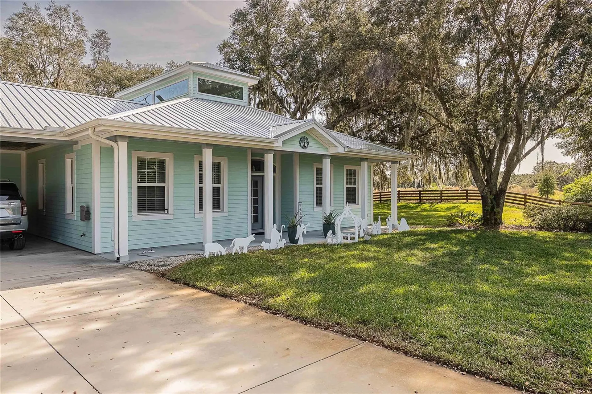 2424 Burns Avenue Lake Wales FL 33898