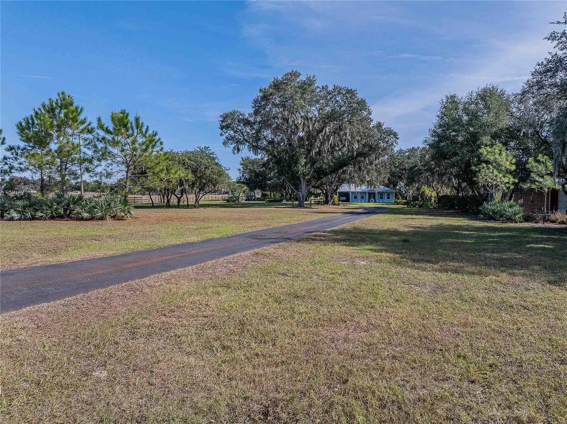 2424 Burns Avenue Lake Wales FL 33898