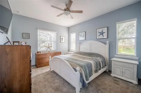 2424 Burns Avenue Lake Wales FL 33898