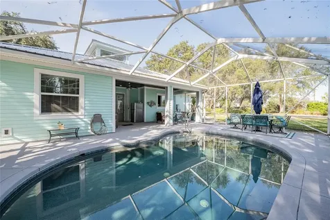 2424 Burns Avenue Lake Wales FL 33898