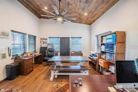 2424 Burns Avenue Lake Wales FL 33898
