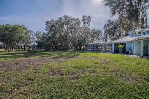 2424 Burns Avenue Lake Wales FL 33898