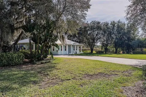 2424 Burns Avenue Lake Wales FL 33898