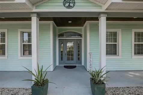 2424 Burns Avenue Lake Wales FL 33898