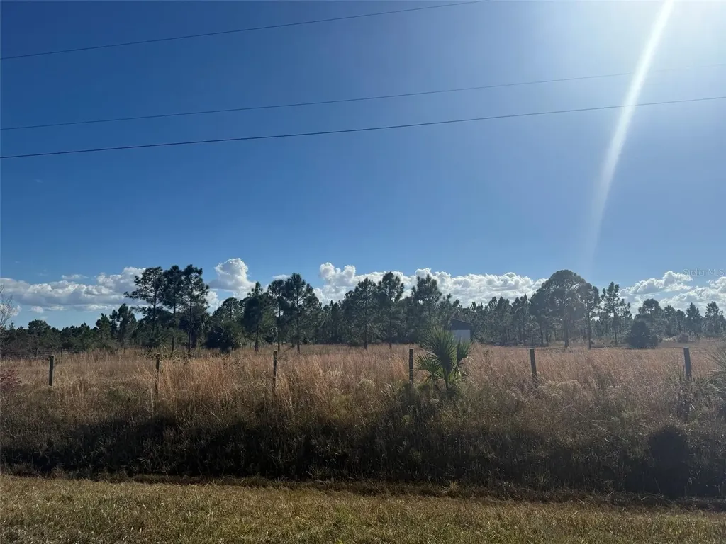 16382 NW 286th Street Okeechobee FL 34972