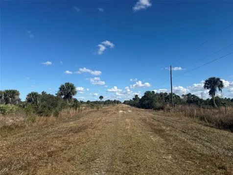 16382 NW 286th Street Okeechobee FL 34972