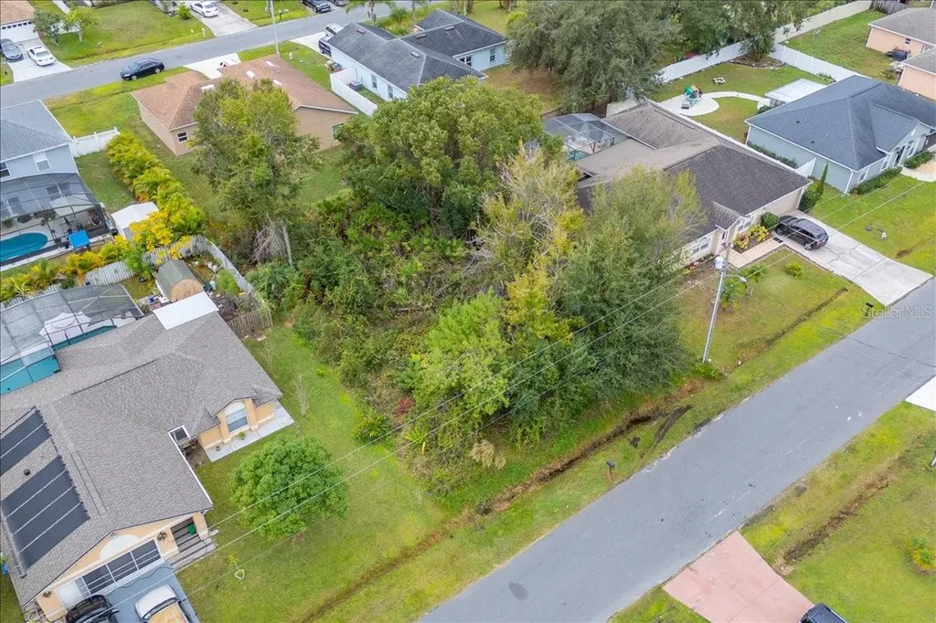 1116 Saint Michel Way Kissimmee FL 34759