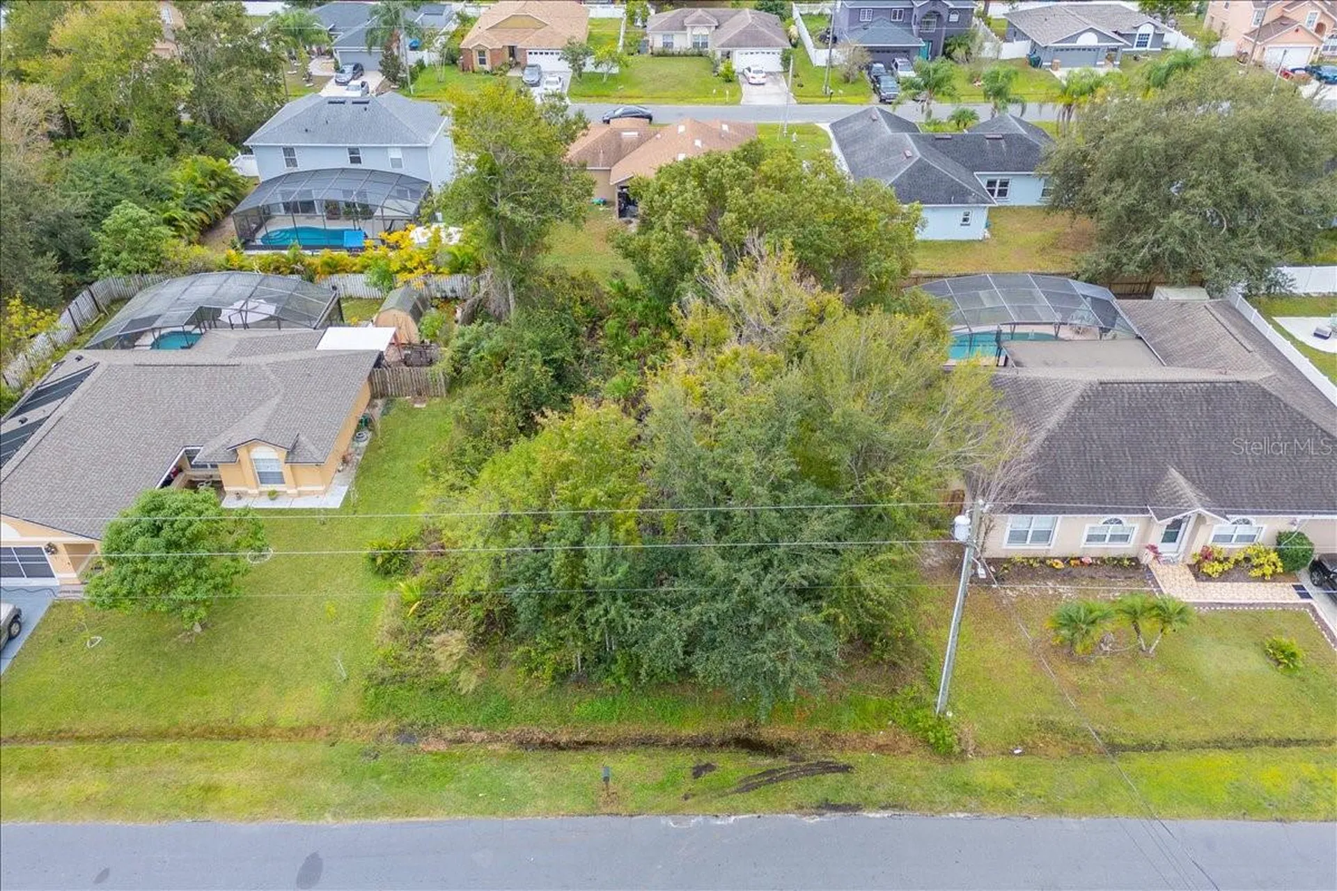 1116 Saint Michel Way Kissimmee FL 34759