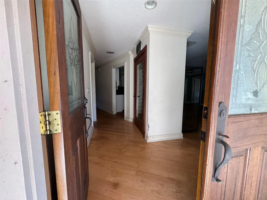 145 Mimosa Drive Sarasota FL 34232