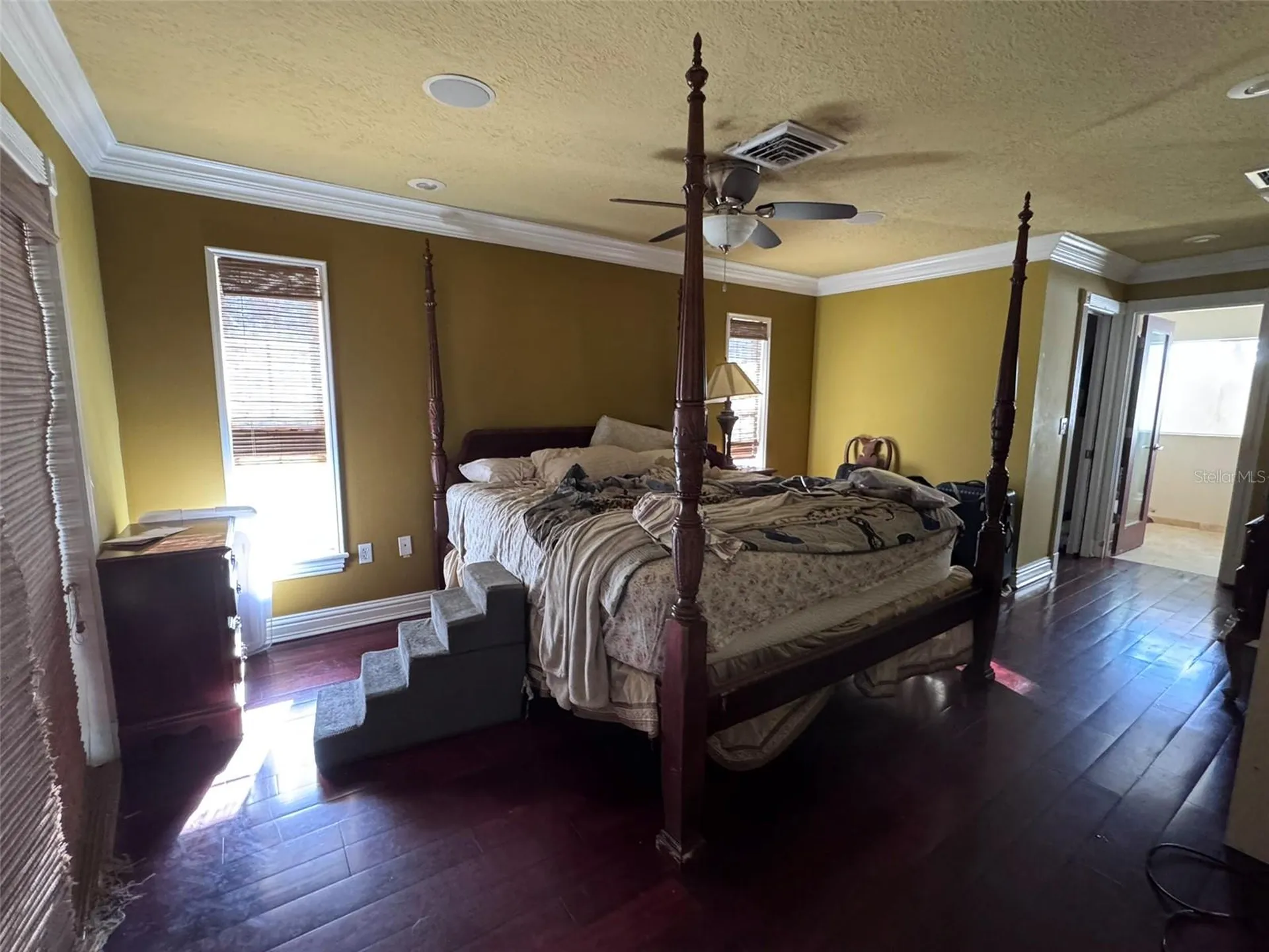 145 Mimosa Drive Sarasota FL 34232