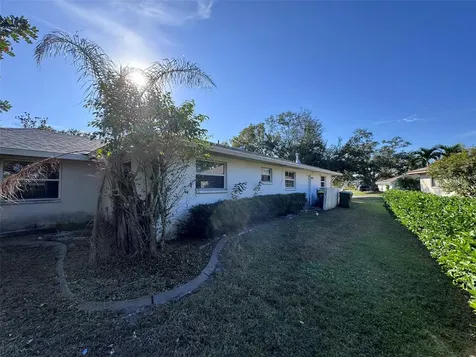 145 Mimosa Drive Sarasota FL 34232
