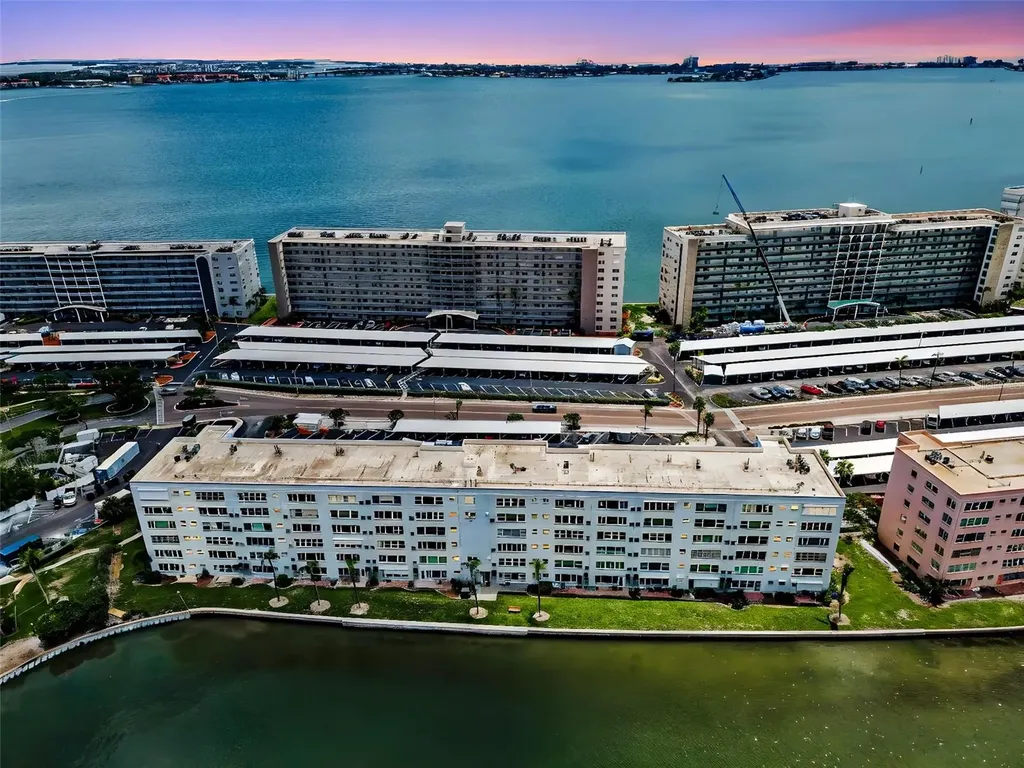 5925 Shore Boulevard S Gulfport FL 33707