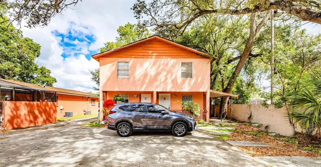 2507 W Virginia Avenue Tampa FL 33607