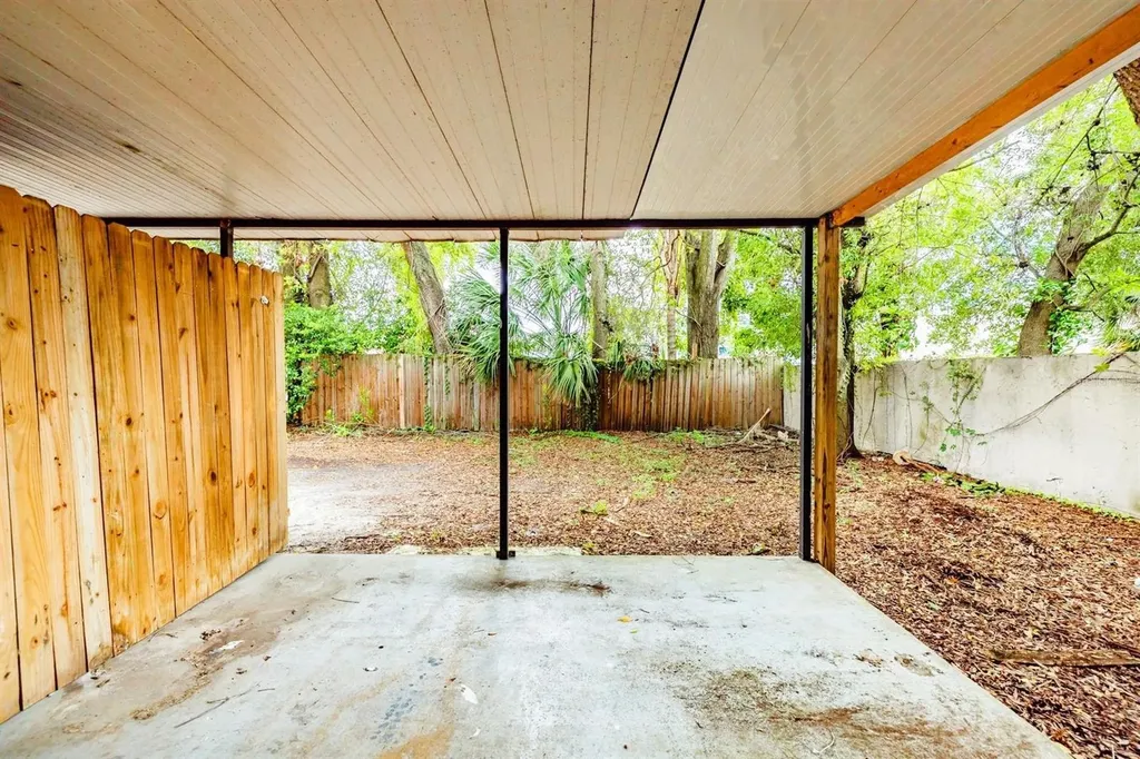 2507 W Virginia Avenue Tampa FL 33607