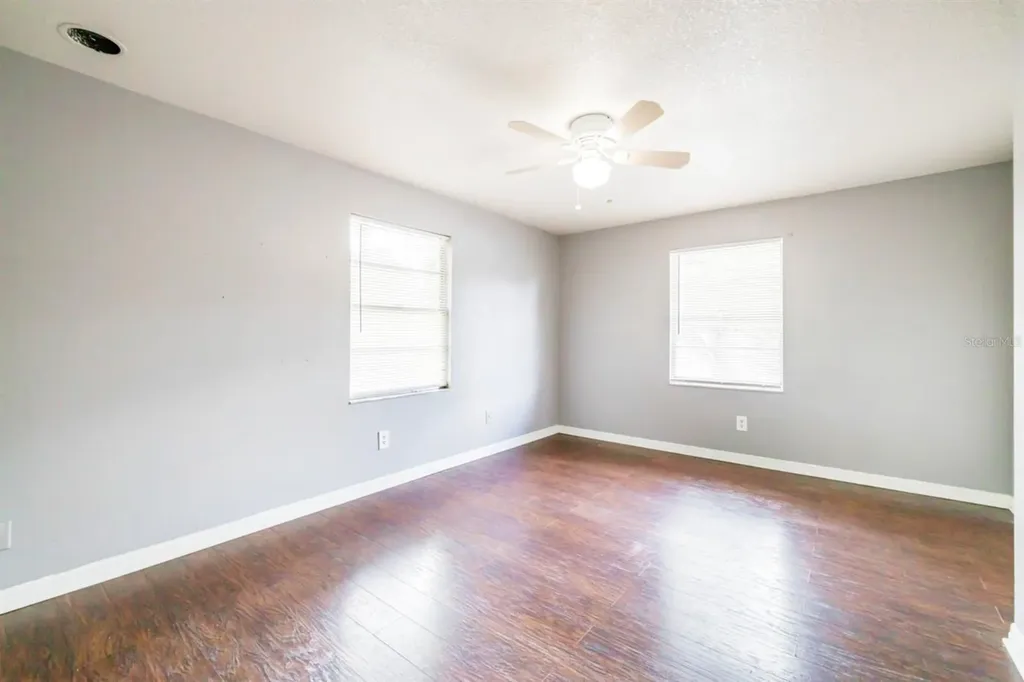 2507 W Virginia Avenue Tampa FL 33607