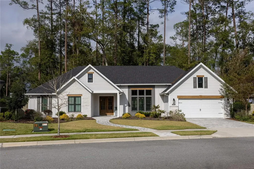 3642 NW 49th Drive Gainesville FL 32606