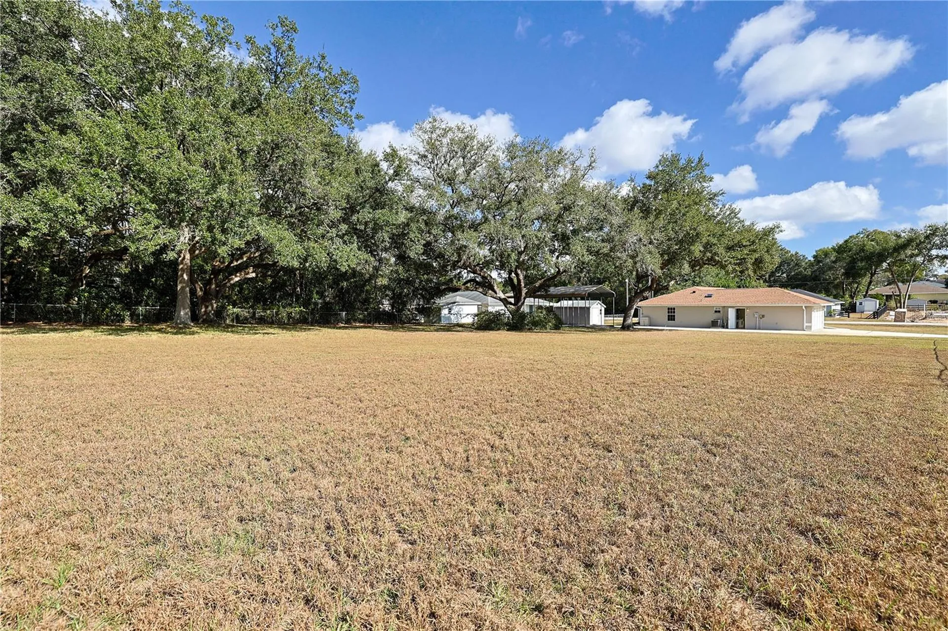 8783 SE 156 Place Summerfield FL 34491