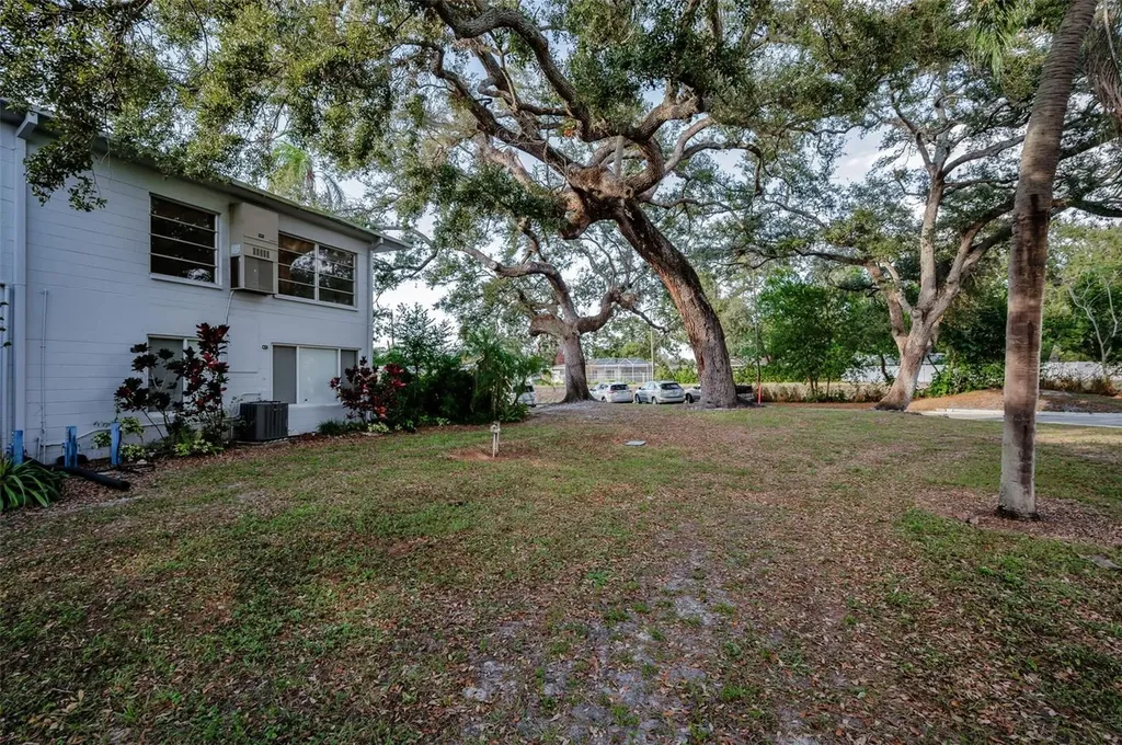 4151 55th Way N Kenneth City FL 33709