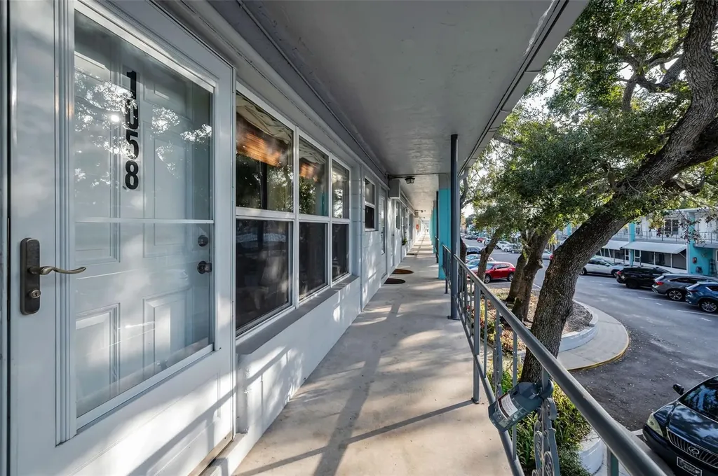 4151 55th Way N Kenneth City FL 33709