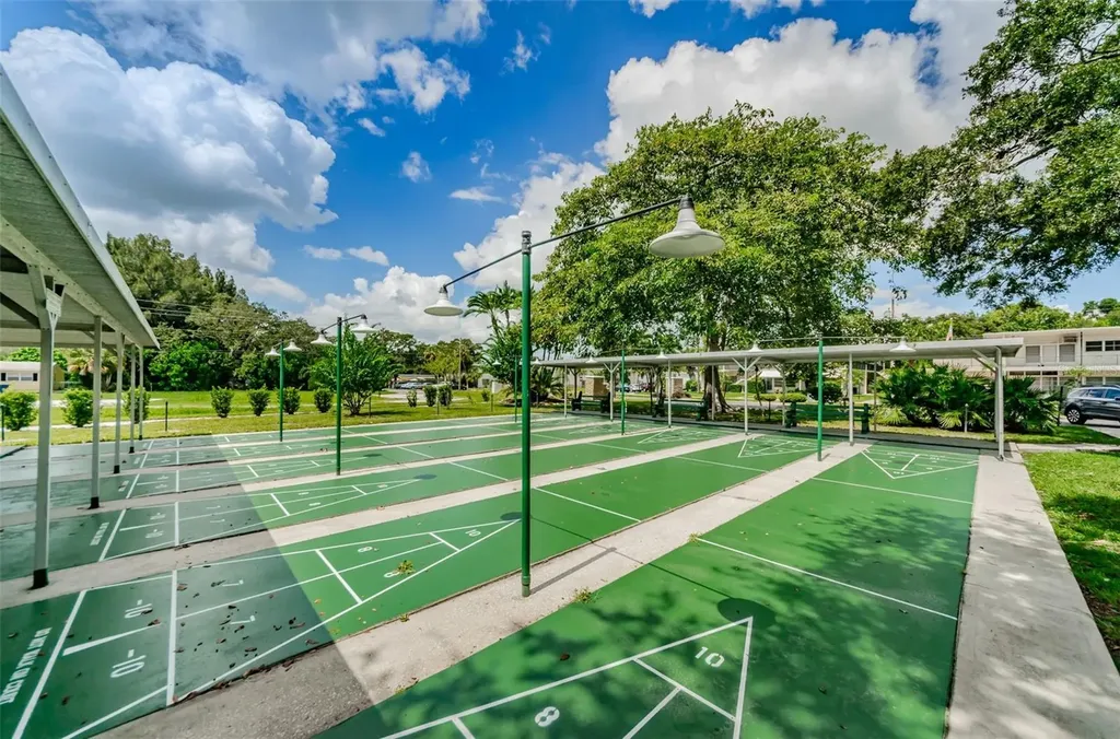 4151 55th Way N Kenneth City FL 33709