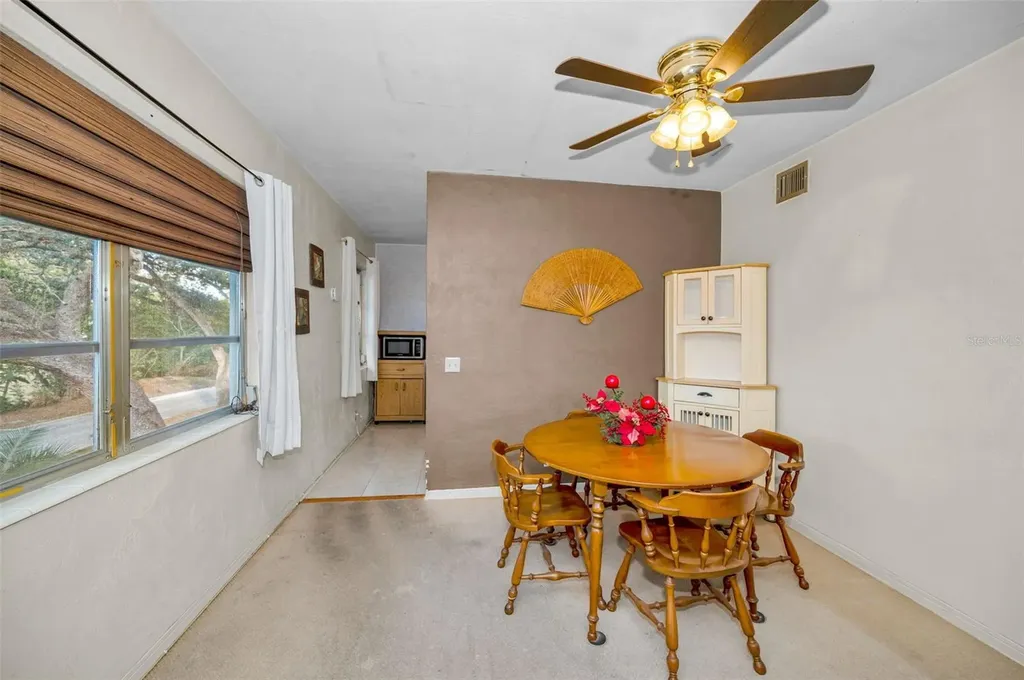 4151 55th Way N Kenneth City FL 33709