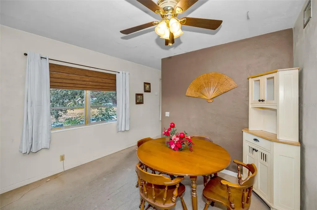 4151 55th Way N Kenneth City FL 33709