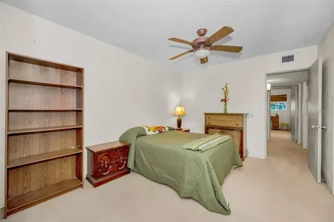4151 55th Way N Kenneth City FL 33709