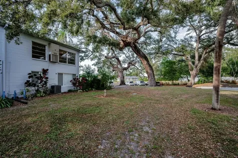 4151 55th Way N Kenneth City FL 33709