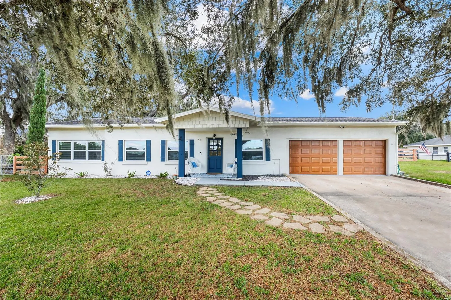 13312 Georgia Avenue Astatula FL 34705