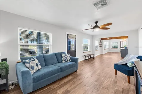 13312 Georgia Avenue Astatula FL 34705