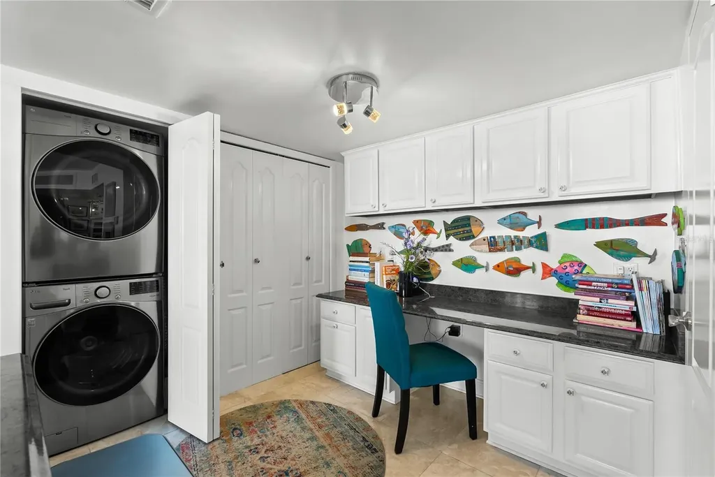 644 Island Way Clearwater Beach FL 33767
