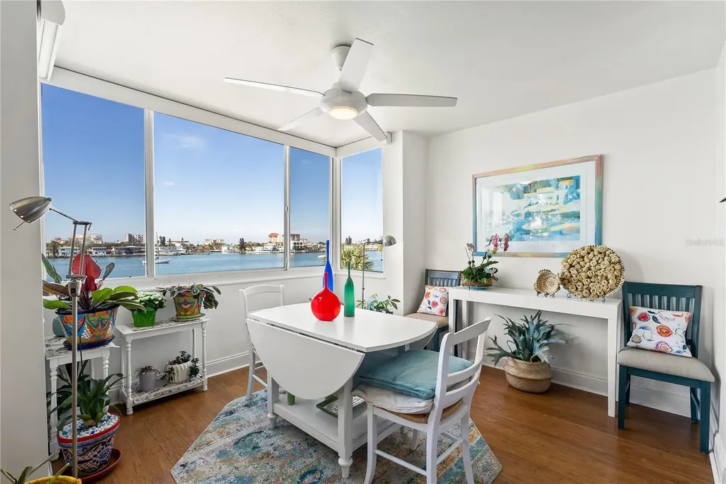 644 Island Way Clearwater Beach FL 33767