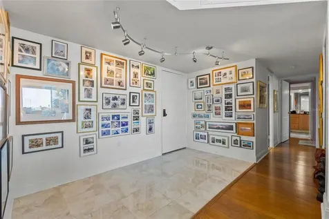 644 Island Way Clearwater Beach FL 33767