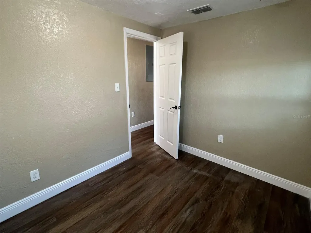 1307 W Kaley Avenue Orlando FL 32805