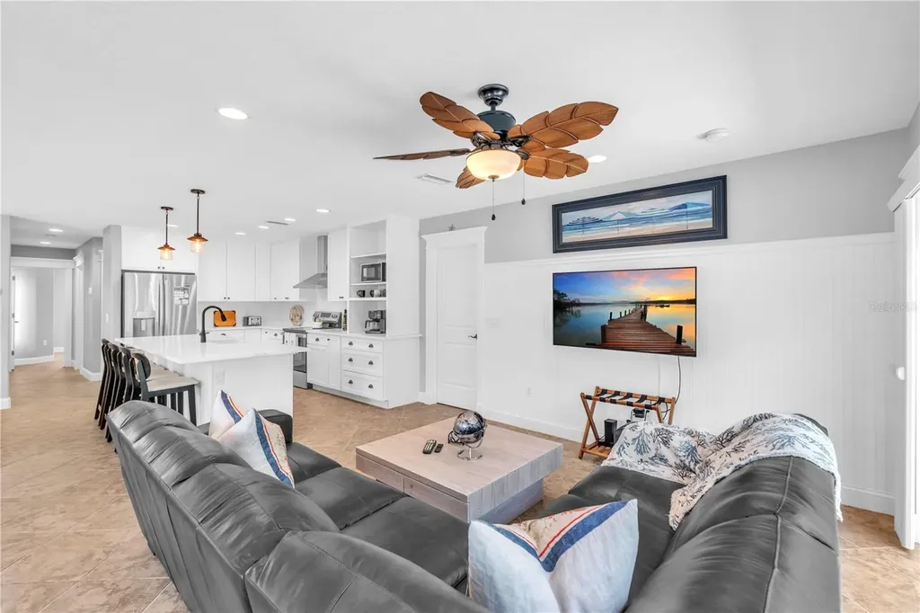 302 67th Street Holmes Beach FL 34217