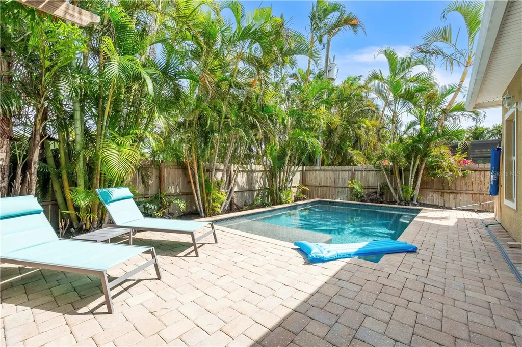 302 67th Street Holmes Beach FL 34217