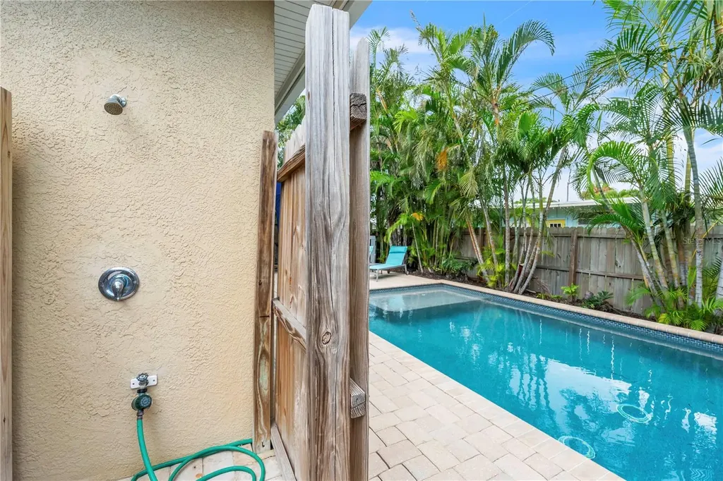 302 67th Street Holmes Beach FL 34217