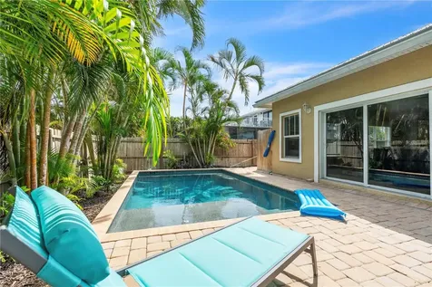 302 67th Street Holmes Beach FL 34217