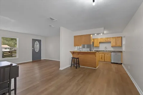 1315 SW 252nd Street Newberry FL 32669