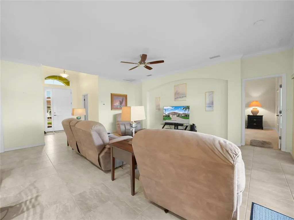 5197 Pebble Beach Boulevard Winter Haven FL 33884