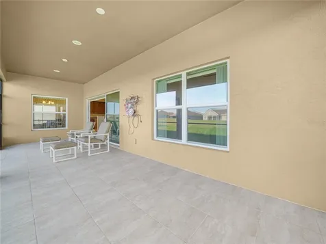 5197 Pebble Beach Boulevard Winter Haven FL 33884